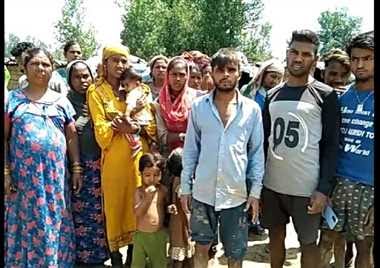 जम्मू-कश्मीर में जांजगीर-चांपा जिले के 40 बंधक श्रमिकों को मुक्त कराया गया, शिकायत के बाद जिला प्रशासन की त्वरित कार्रवाई