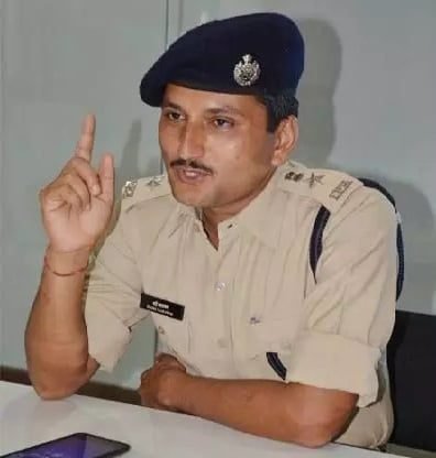 थाने स्तर पर सुनवाई नहीं होने पर एसएसपी मिलेंगे फरियादियों से, प्रतिदिन सुबह 11:30 से दोपहर 2:00 बजे तक, जनता की सुविधा के लिए एसएसपी ने शुरू किया जनसंवाद