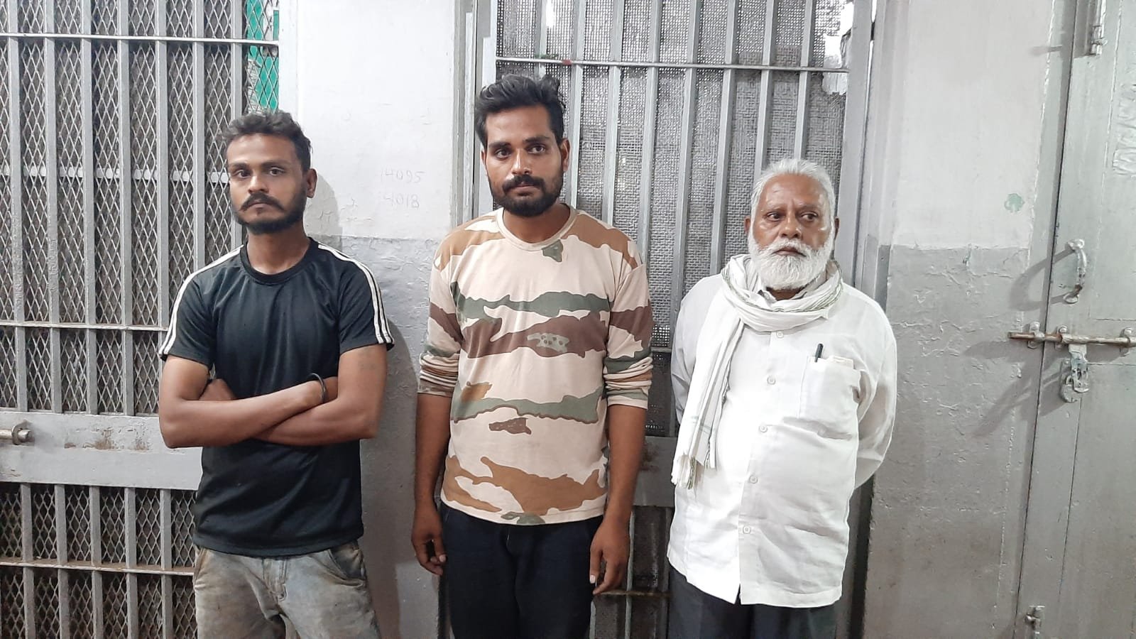 लव जिहाद मामले में पुलिस ने 2 महिलाओं को किया गिरफ्तार अब तक इस मामले में कुल 5 आरोपियों हो चुकी है गिरफ्तारी