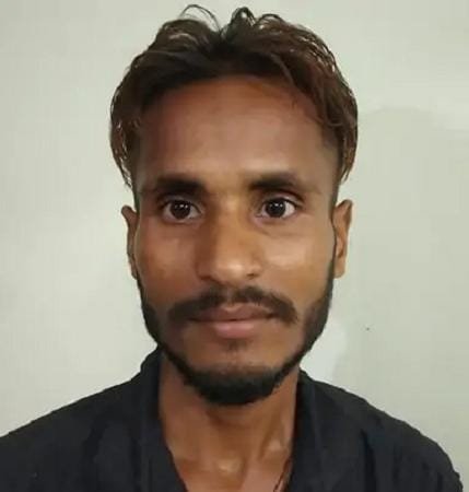 दोस्त की बहन को भेजता था मैसेज, नहीं माना तो ईंट से पीट-पीट कर मार डाला, चेहरे और सिर पर किए दस वार