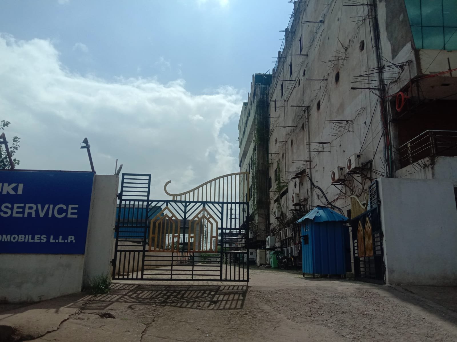 शिवनाथ कॉन्प्लेक्स में अवैध कब्जों ने रोकी शहर की गति, सड़क मार्ग पर बने कब्जों को बेदखल करने मनीष ने लिखा प्रशासक को पत्र