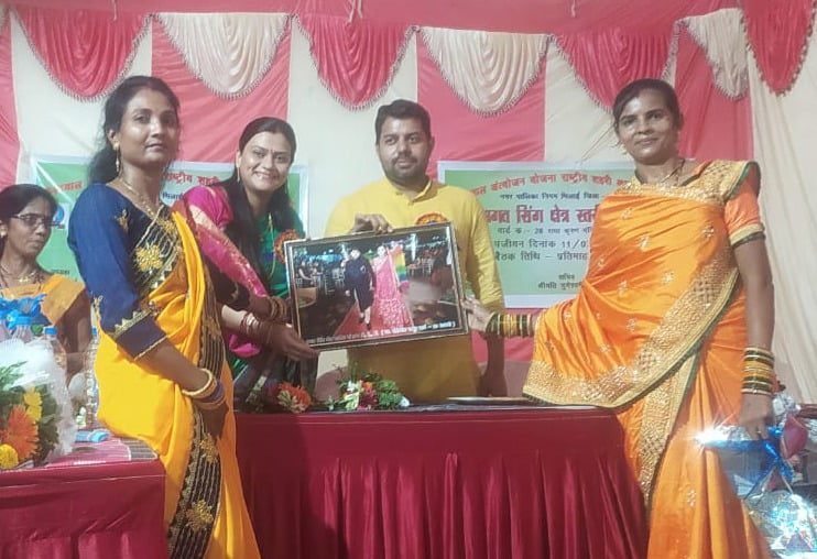 महिला सशक्तीकरण के लिए कार्यरत महिलाओं को सम्मानित किया श्री राम जन्म उत्सव समिति ने