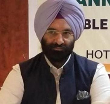पंजाब कोषाध्यक्ष गुलज़ार इन्द्र चहल ने भी दिया इस्तीफ़ा, अनगाइडेड मिसाइल हैं सिद्धू – सिरसा का ट्वीट पंजाब कोषाध्यक्ष गुलज़ार इन्द्र चहल ने भी दिया इस्तीफ़ा, अनगाइडेड मिसाइल हैं सिद्धू – सिरसा का ट्वीट