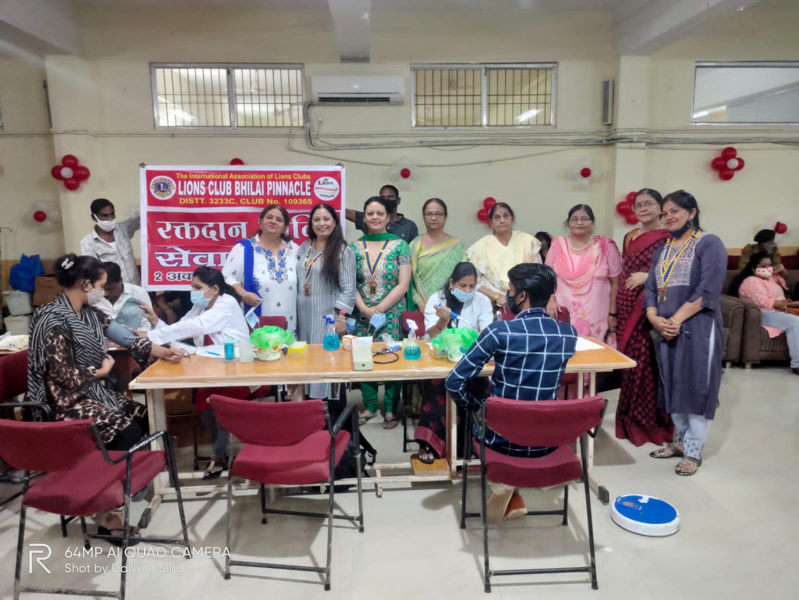 बच्चों की सेहत परखी गई, बड़ों ने किया रक्तदान , लायंस क्लब भिलाई पिनेकल का सेवा सप्ताह पर आयोजन जारी