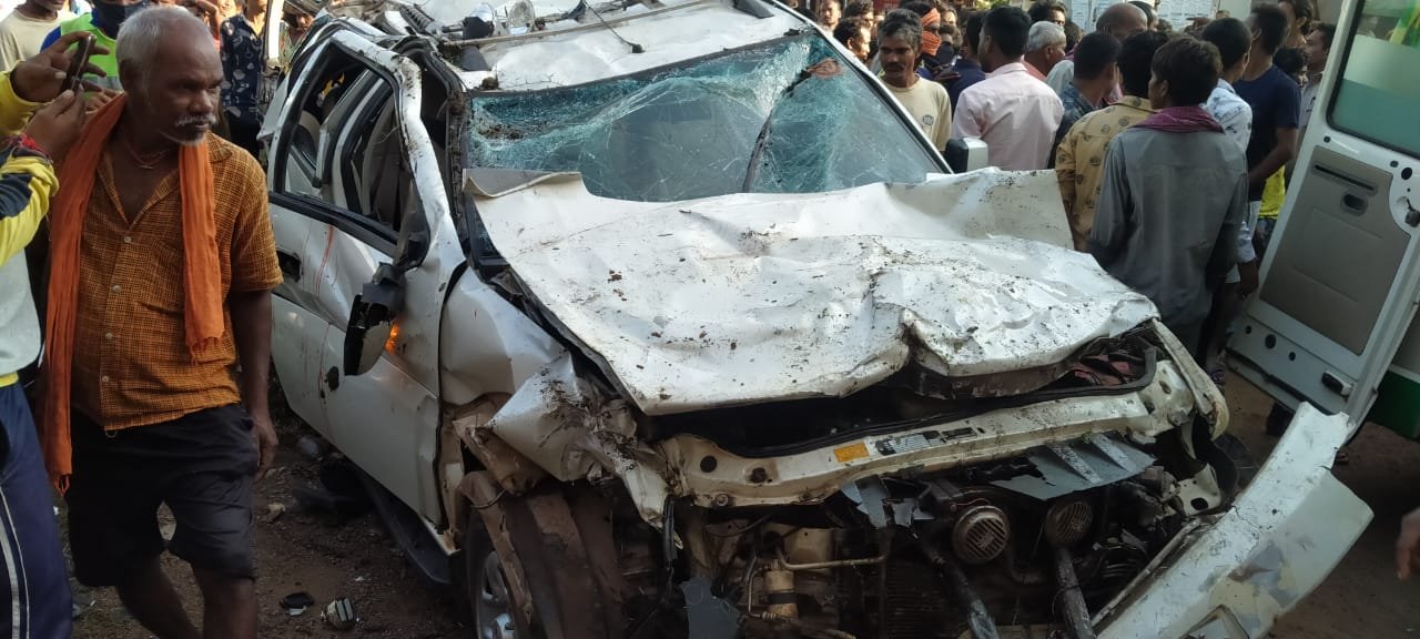 सुबह की सैर दुर्ग के दो युवकों के लिए बनी काल, उरला बोगदा  दुर्घटना में मारे गए बेकसूर, 12 फीट ऊंचाई से गिरा था चार पहिया वाहन, मुख्यमंत्री ने व्यक्त किया शोक