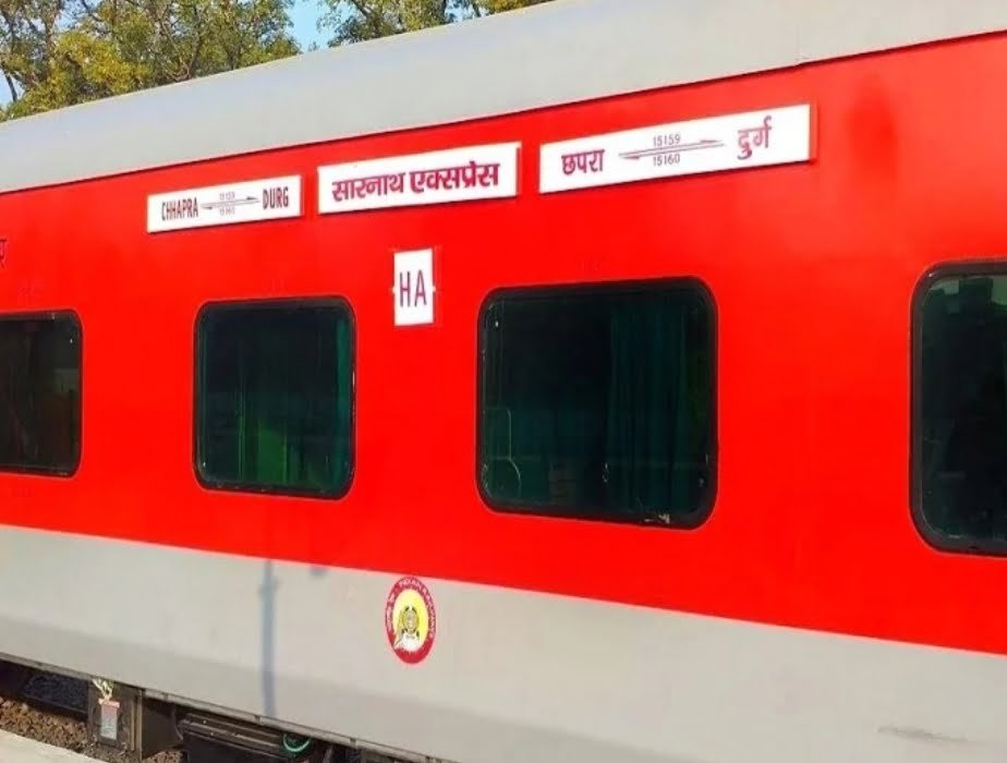 तीन महीने तक 74 दिन सारनाथ एक्सप्रेस रद्द, एक दिसंबर से बदलेगा दिन, सप्ताह में चार दिन चलेगी तीन महीने तक 74 दिन सारनाथ एक्सप्रेस रद्द, एक दिसंबर से बदलेगा दिन, सप्ताह में चार दिन चलेगी