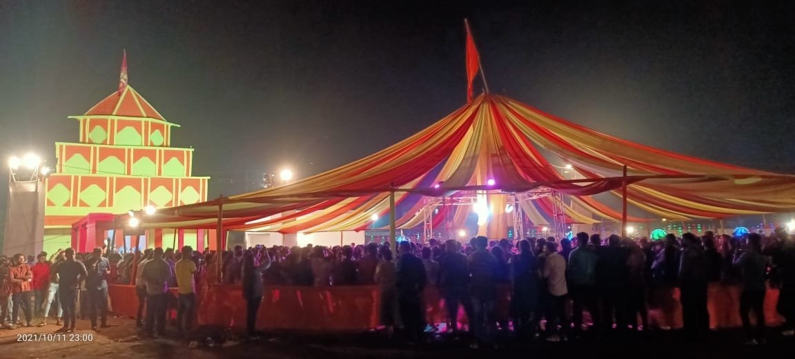 शाही दशहरा महिला उत्सव समिति द्वारा नवरात्रि पर्व पर महा गरबा नृत्य स्पर्धा आयोजित , प्रतिभागियों को पुरस्कृत कर किया जाएगा सम्मानित शाही दशहरा महिला उत्सव समिति द्वारा नवरात्रि पर्व पर महा गरबा नृत्य स्पर्धा आयोजित , प्रतिभागियों को पुरस्कृत कर किया जाएगा सम्मानित