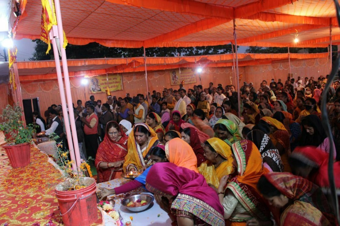 *परमात्मा को प्राप्त करने के लिए कोई भी अनाधिकारी नहीं: स्वामी विजयानंद गिरी,  ईश्वर सर्वत्र विद्यमान है इसलिए ईश्वर को प्राप्त करना सबसे सरल कार्य*