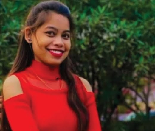 नर्स ने प्रेमी को वीडियो कॉल कर की खुदकुशी, सैनिटाइजर पिया और फंदे से झूल गई, पुलिस प्रेमी से कर रही पूछताछ नर्स ने प्रेमी को वीडियो कॉल कर की खुदकुशी, सैनिटाइजर पिया और फंदे से झूल गई, पुलिस प्रेमी से कर रही पूछताछ