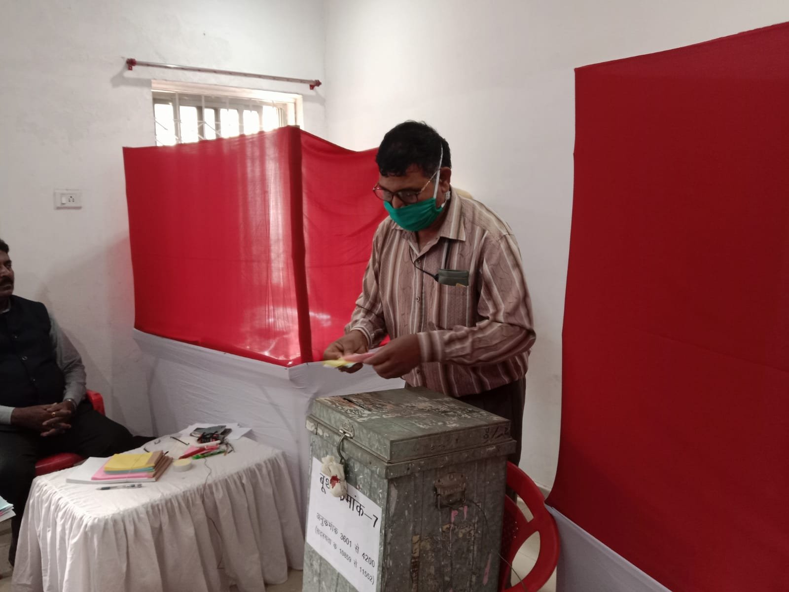 सेक्टर-4 सोसाइटी चुनाव में जमकर मतदान, मतों की गिनती शुरू, संचालक मंडल के लिए महाराष्ट्र मंडल में हुए चुनाव में उमड़े बीएसपी कर्मी