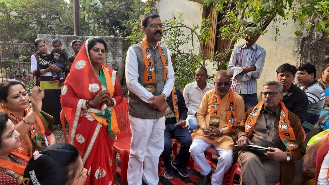 *भाजपा विकास तो कांग्रेस भ्रष्टाचार की पर्याय-मोतीलाल साहू, भिलाई-3 चरोदा के विभिन्न वार्ड में प्रत्याशियों के साथ किया जनसम्पर्क* *भाजपा विकास तो कांग्रेस भ्रष्टाचार की पर्याय-मोतीलाल साहू, भिलाई-3 चरोदा के विभिन्न वार्ड में प्रत्याशियों के साथ किया जनसम्पर्क*