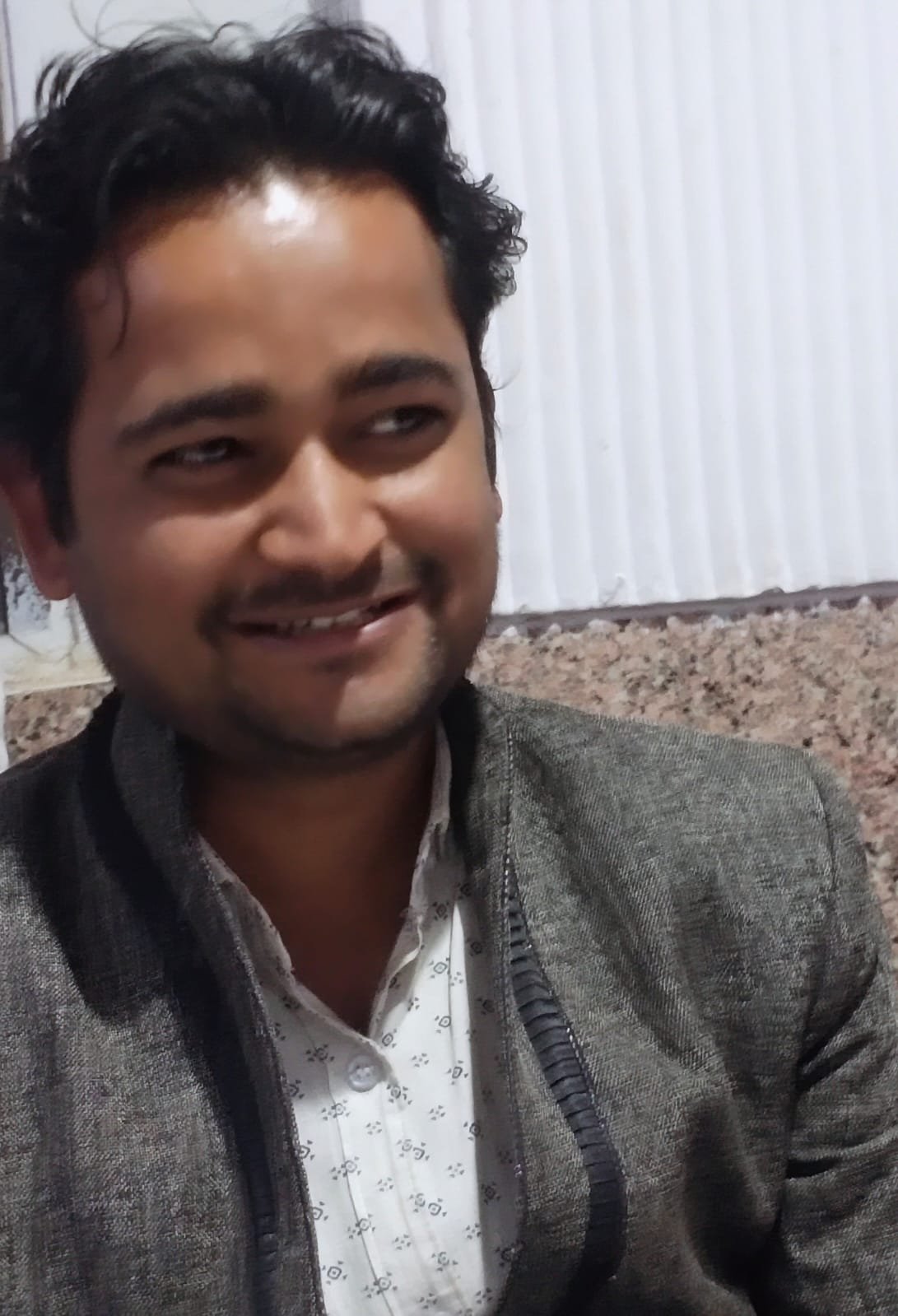 *24 से सेक्टर-2 में देख सकेंगे सम्राट शहंशाह की जादूगरी, मंच पर विशालकाय डायनोसोर और 12 फुट की मूर्ति होगी गायब*