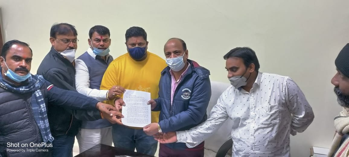 *भिलाई निगम में कल होने वाला वार्ड समिति अध्यक्ष का निर्वाचन नियम विरुद्ध, निर्वाचन निरस्त करने भाजपा के 22 पार्षदों ने सौंपा आयुक्त को ज्ञापन*