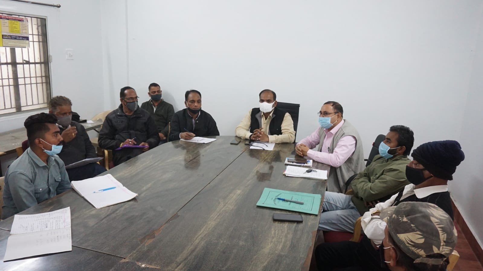 *स्वास्थ्य प्रभारी की पहली बैठक सुपरवाइजर लेवल से प्रारंभ, कोविड कंट्रोल पर फोकस, स्वच्छ सर्वेक्षण 2022 में भिलाई को प्रथम स्थान दिलाने टीमवर्क से होगा कार्य – राजू*