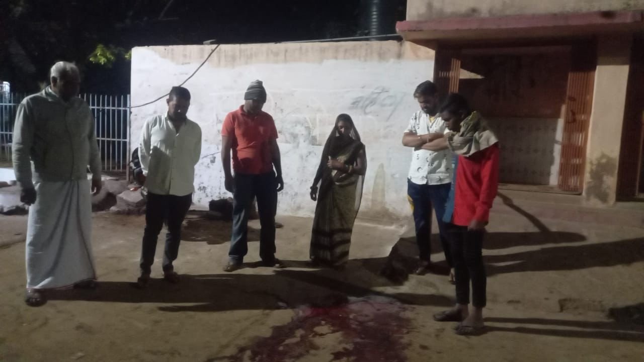 *जेल से छूटे युवक की चाकू से गोदाकर हत्या, एक आरोपी गिरफ्तार, आपसी रंजिश बना कारण ,श्याम नगर कैंप 2 छावनी की घटना*