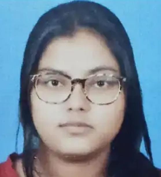 *वेलेंटाइन डे पर मिलने नहीं आया तो छात्रा ने दी जान, शाम तक करती रही इंतजार फिर खुदकुशी, दंतेवाड़ा से भिलाई आई थी पढ़ने* *वेलेंटाइन डे पर मिलने नहीं आया तो छात्रा ने दी जान, शाम तक करती रही इंतजार फिर खुदकुशी, दंतेवाड़ा से भिलाई आई थी पढ़ने*