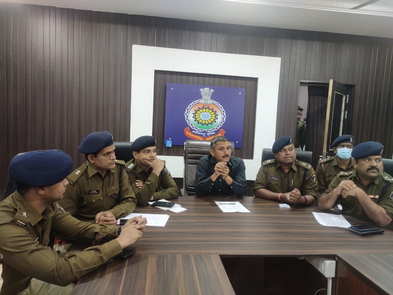 *अन्तर्राज्यीय मीठी जहर गिरोह के मादक पदार्थ ब्राउन शुगर तस्कर तीन आरोपियों को दुर्ग पुलिस ने किया गिरफ्तार, 5 लाख की ब्राउन शुगर जप्त*