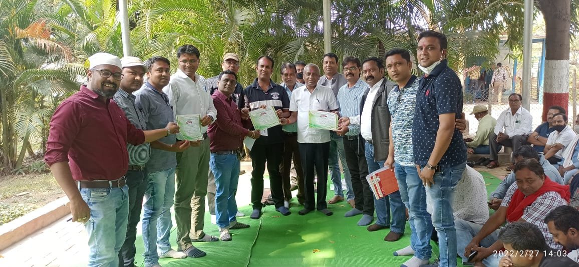 *राजस्व पटवारी संघ तहसील इकाई का चुनाव संपन्न दुर्ग ,पाटन एवं धमधा तहसील अध्यक्ष का निर्विरोध हुआ निर्वाचन, प्रांतीय अध्यक्ष रहे उपस्थित* *राजस्व पटवारी संघ तहसील इकाई का चुनाव संपन्न दुर्ग ,पाटन एवं धमधा तहसील अध्यक्ष का निर्विरोध हुआ निर्वाचन, प्रांतीय अध्यक्ष रहे उपस्थित*