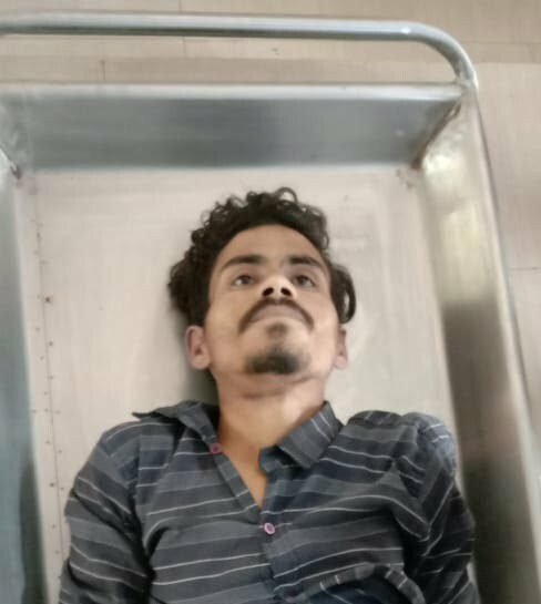 *आर्थिक तंगी से त्रस्त युवक ने फांसी लगाकर की आत्महत्या, पिता की मौत के बाद 8 साल से संभाल रहा था पारिवारिक जिम्मेदारियां*