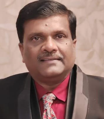 *डाॅ. प्रशांत श्रीवास्तव होंगे हेमचंद यादव विश्वविद्यालय दुर्ग  के नये कुलसचिव, डाॅ. देवांगन को दी गयी भावभीनी बिदाई*