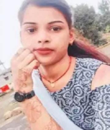 *वन साइडेड लव – कॉलेज में चली गोली, लड़की को मार खुद पर भी किया फायर, मौके पर ही मौत* *वन साइडेड लव – कॉलेज में चली गोली, लड़की को मार खुद पर भी किया फायर, मौके पर ही मौत*