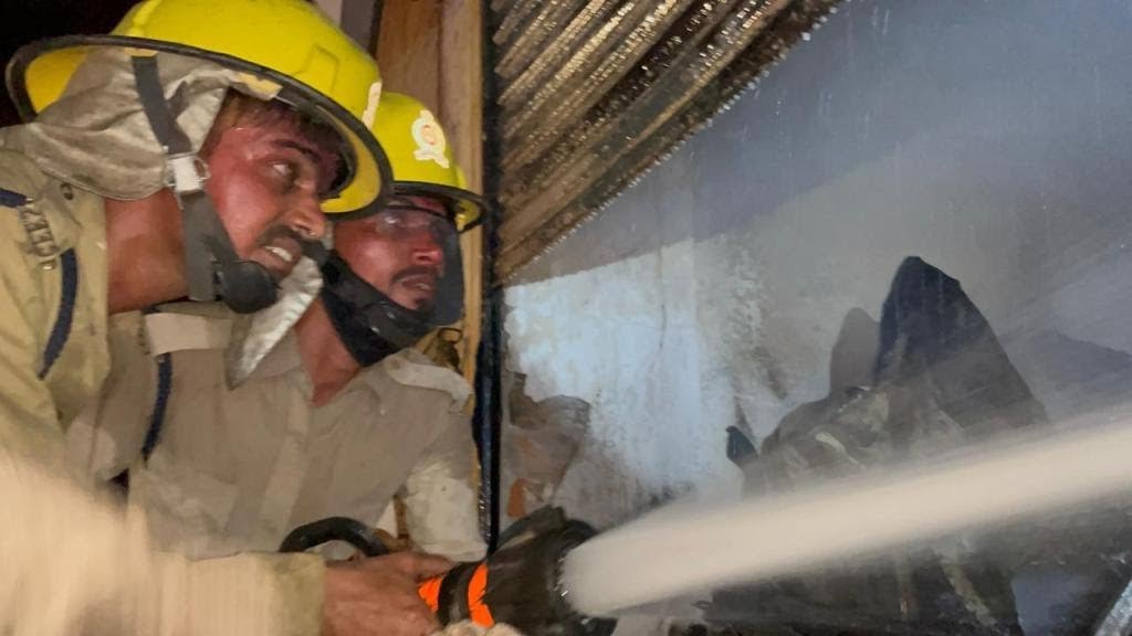 *जामुल साइकिल दुकान एवं फैंसी स्टोर में आगजनी, 15 लाख का सामान जलकर खाक*