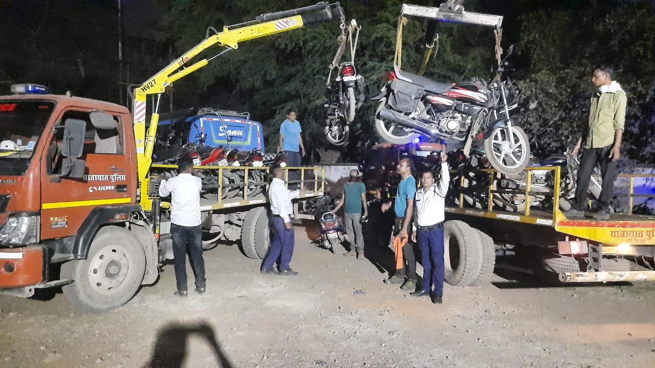 *शराब पीकर वाहन चलाते पकड़े गए  चालकों का 3 माह तक लाइसेंस निरस्त करवाने यातायात पुलिस दुर्ग ने चलाई मुहिम, होली पर्व पर पकड़े गए शराबी छूटेंगे 21 मार्च को*