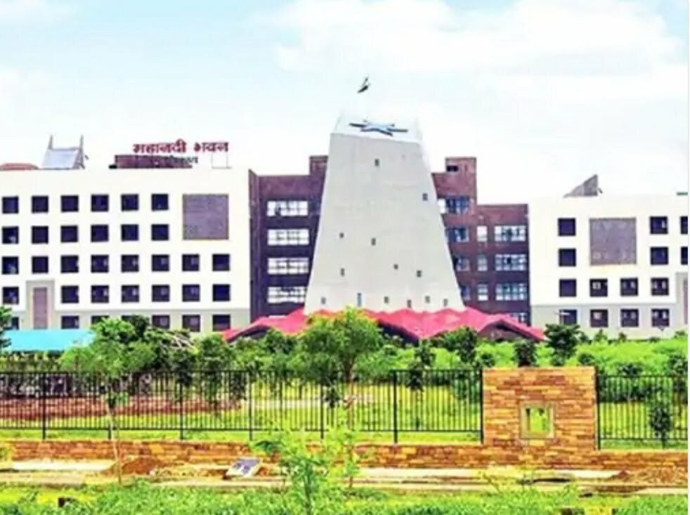 राज्य सरकार ने भारतीय प्रशासनिक सेवा के सात अफसरों का किया तबादला, गोयल की छुट्टी, चन्द्रकांत बने रायपुर  विकास प्राधिकरण के सीईओ