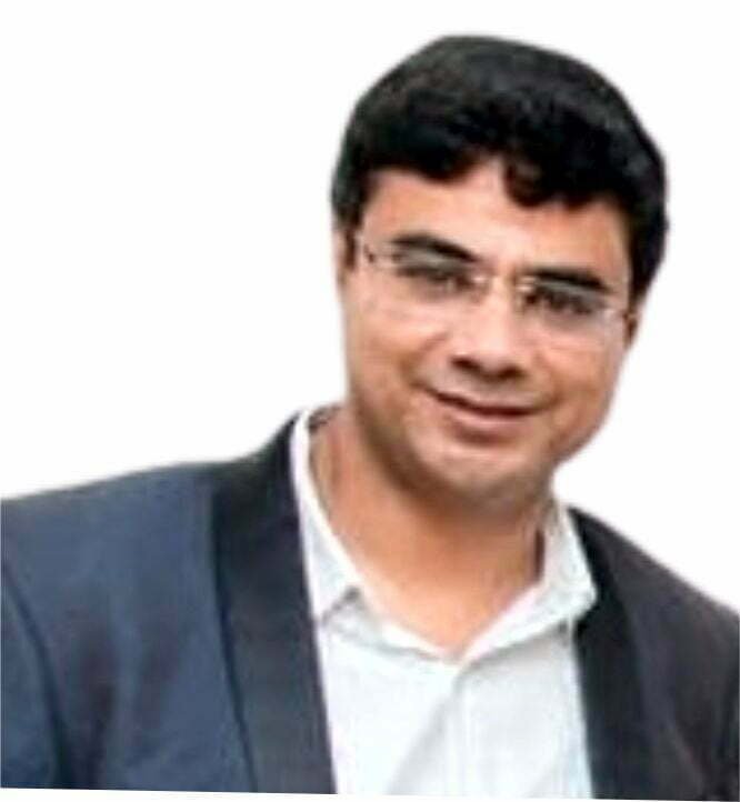 ड्रॉप इयर में सलेक्शन नहीं हुआ तो गुपचुप विक्रेता पापा से मिला  मोटिवेशन, डॉक्टर बनकर पिता को कराया प्राउड फील, पढ़िए जिले के मेडिकल कॉलेज में पदस्थ डॉक्टर  की सफलता की कहानी