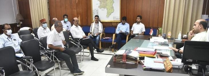 आपका तर्क मानने योग्य नहीं" टाऊनशिप में दूषित पानी सप्लाई मामले में कलेक्टर की फटकार, जल्द व्यवस्था सुधारने निर्देश