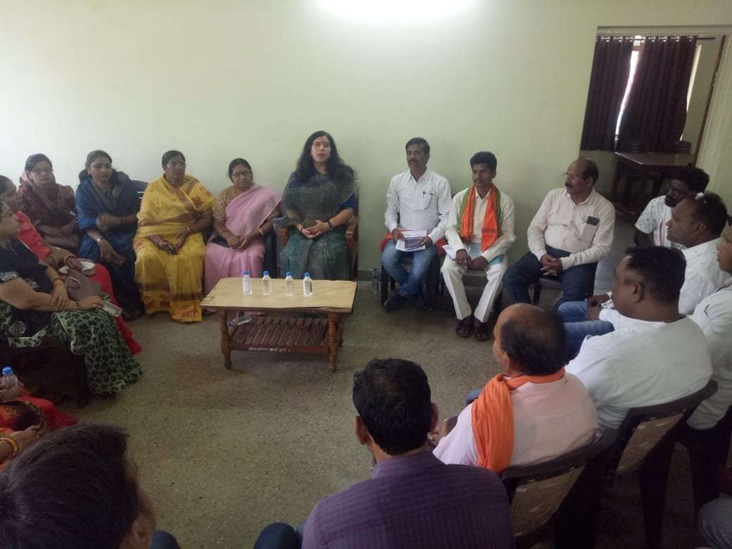 कल सरोज पांडेय के नेतृत्व में जंगी प्रदर्शन,  झाडूराम देवांगन स्कूल में एकत्रित होंगे भाजपा कार्यकर्ता, जनसभा के बाद निकाली जाएगी रैली