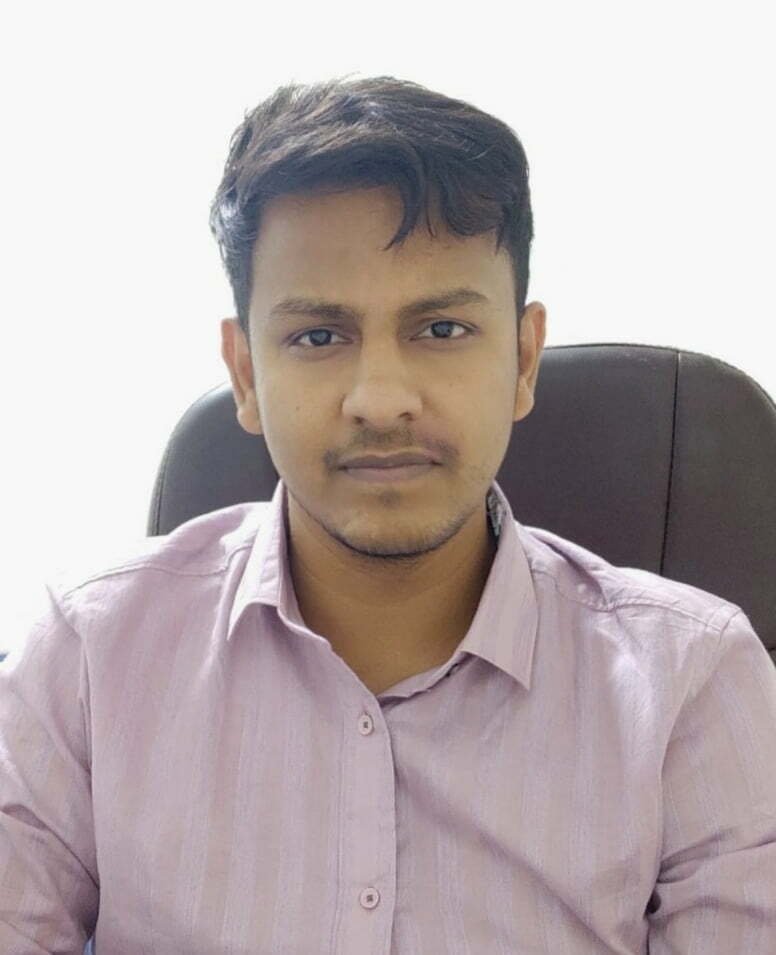 12 वीं तक नहीं पता था कैसे बनते हैं डॉक्टर, ड्रॉप लेकर की मेडिकल एंट्रेस की तैयारी, एवरेज स्टूडेंट था, कड़ी मेहनत से आया खुद पर कॉन्फिडेंस, पढ़ें डॉ उत्तम के सफलता की कहानी