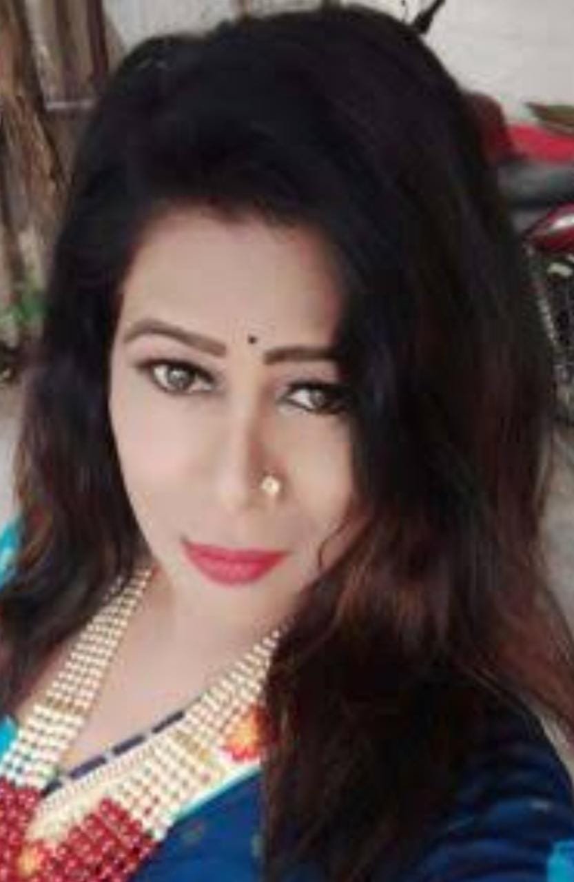 ट्रक और कार भिड़ंत में छत्तीसगढ़ी कलाकार उर्वशी साहू और ड्रायवर घायल