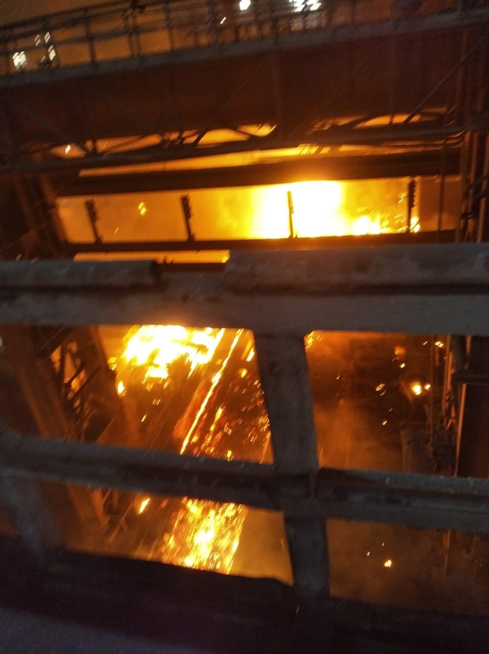 बीएसपी में लगातार दूसरे दिन हादसा, लेडल से छलका हॉट मेटल गिरा चार कर्मियों पर, तीन ठेका श्रमिक एक बीएसपी  कर्मी  झुलसा