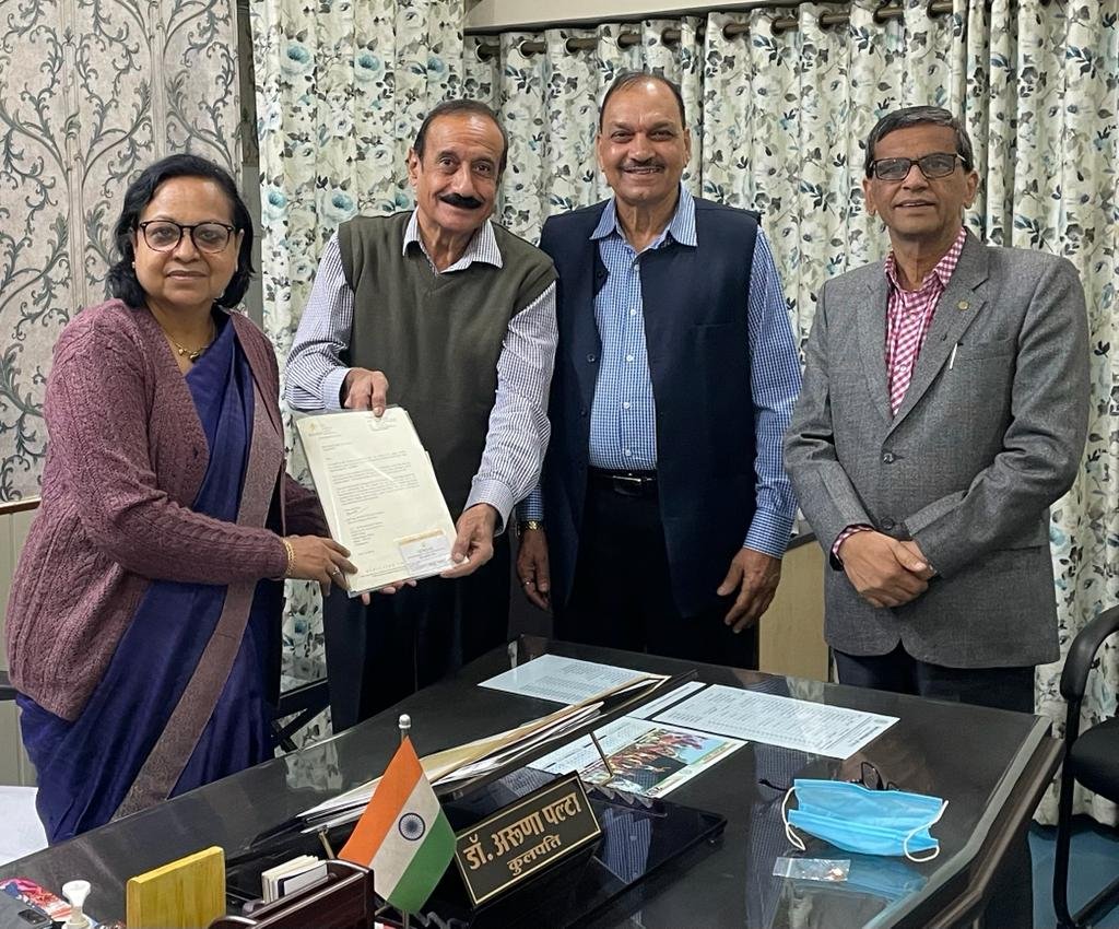 दुर्ग-भिलाई के 14 गणमान्यों को मिली इंटेक की लाइफ मेम्बरशिप