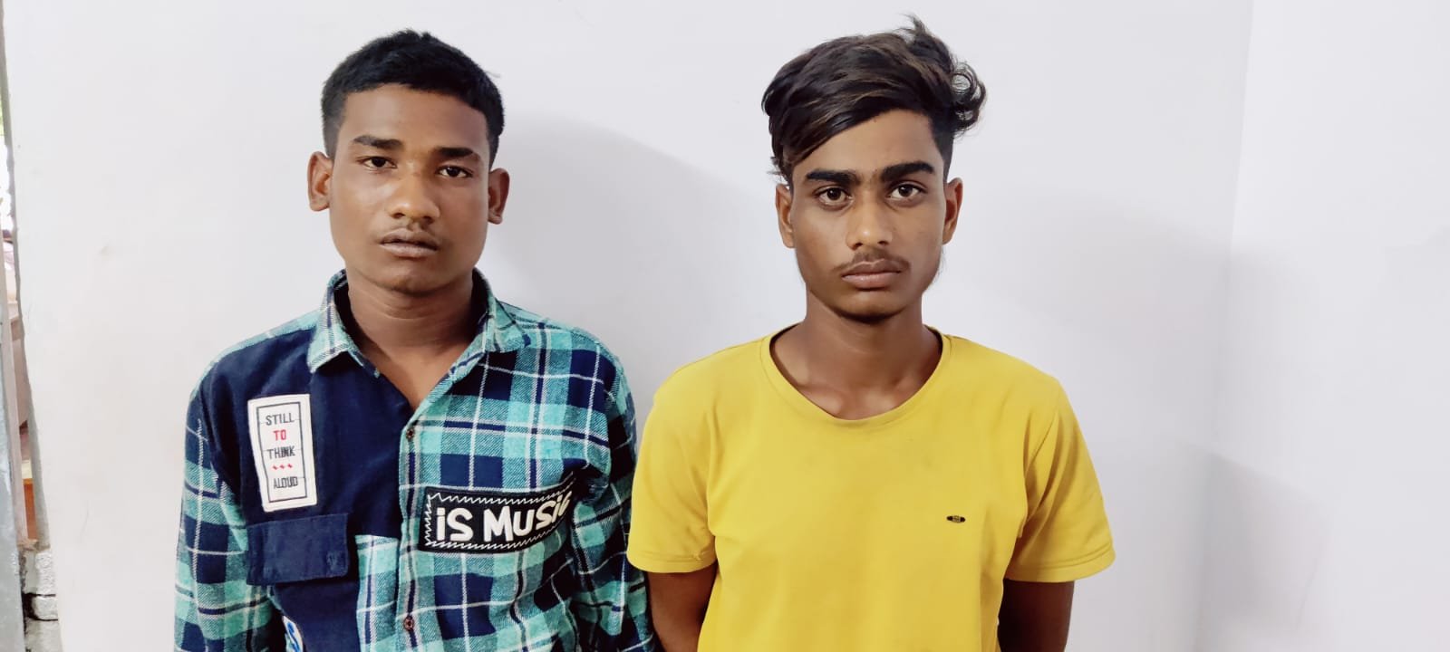 महिला की हत्या के बाद शव को सार्वजनिक शौचालय के गटर में फेंकने वाले दोनों आरोपी गिरफ्तार, पुरानी दुश्मनी के कारण सुनियोजित षड्यंत्र के तहत की थी महिला की हत्या महिला की हत्या के बाद शव को सार्वजनिक शौचालय के गटर में फेंकने वाले दोनों आरोपी गिरफ्तार, पुरानी दुश्मनी के कारण सुनियोजित षड्यंत्र के तहत की थी महिला की हत्या