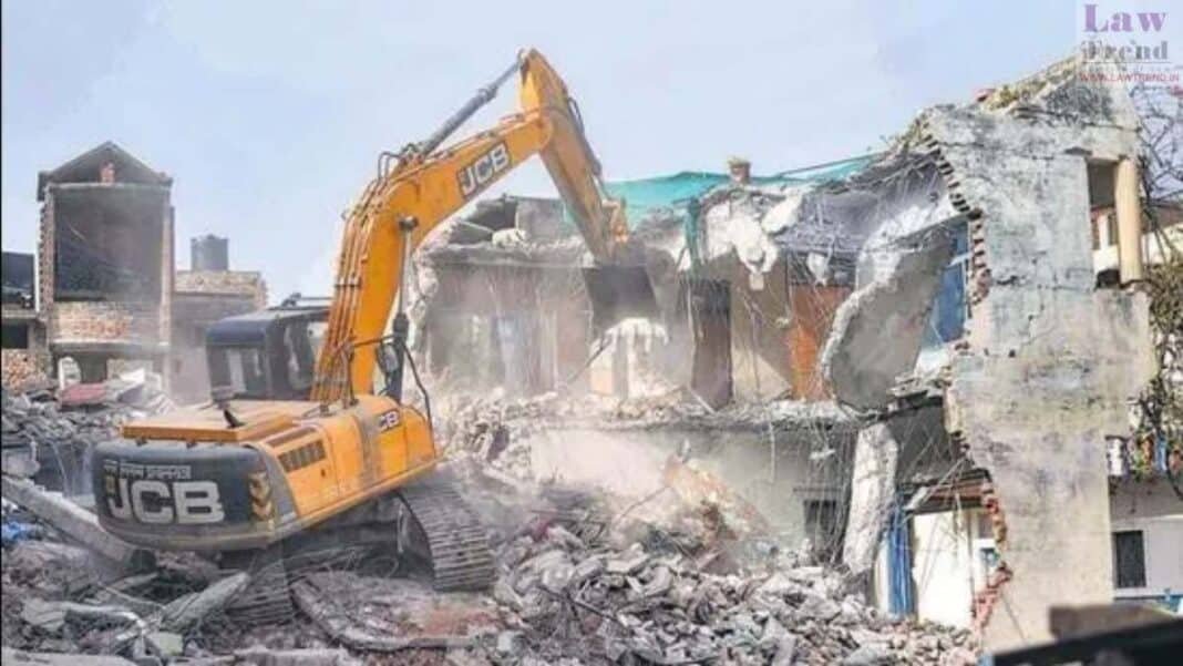 उत्तर प्रदेश में विध्वंस की कार्यवाही पर सुप्रीम कोर्ट ने रोक लगाने से किया इनकार, सरकार से माँग जवाब- जानिए विस्तार से