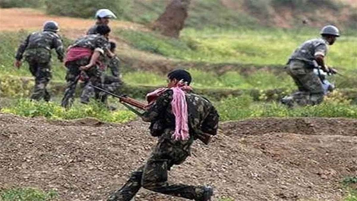 बड़ी खबर-बोरापारा जंगल मुठभेड़ में पांच लाख का ईनामी नक्सली डीआरजी ने मार गिराया