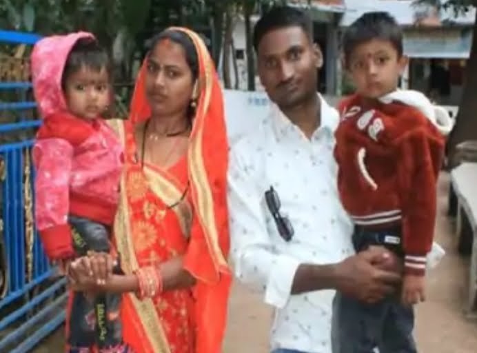 पत्नी का बर्थ डे मनाने के बाद अपने दोनों मासूम बच्चों और पत्नी की हत्या कर फांसी के फंदे से झूल गया