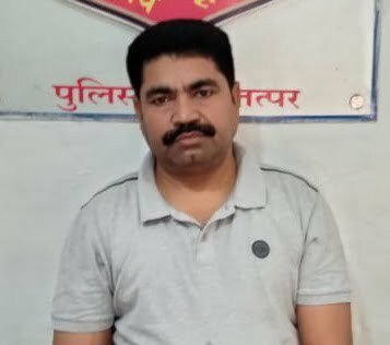 बिहार के 50 हजार का इनामी हत्या का आरोपी भिलाई से गिरफ्तार, विगत डेढ़ माह से भाई के घर रह कर काट रहा था फरारी, जामुल पुलिस ने पकड़ कर बिहार पुलिस के किया सुपुर्द