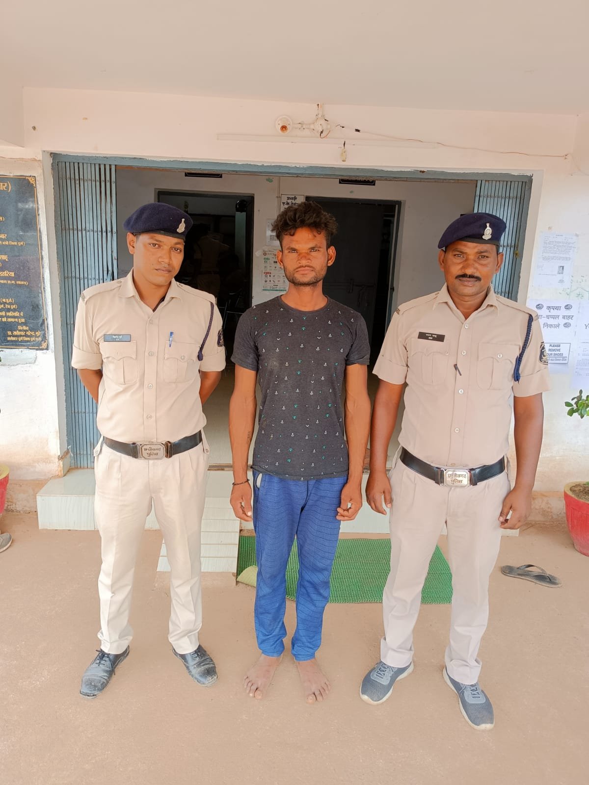 3 माह से नाबालिग को बना रहा था हवस का शिकार  जामगांव पुलिस ने किया गिरफ्तार, सामाजिक बैठक में माफी मांगने के बाद भी किया था दुष्कर्म