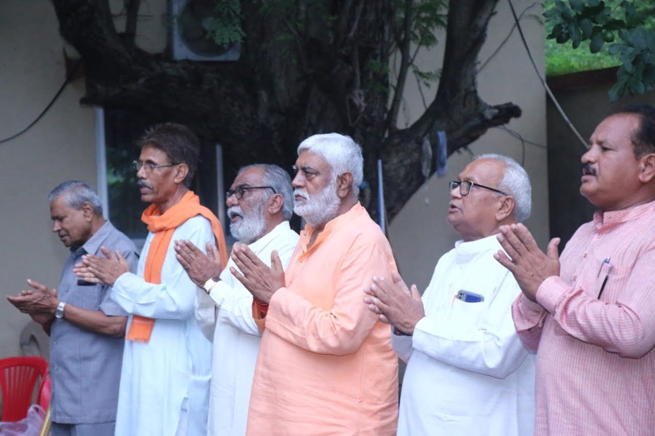 हर घर तिरंगा अभियान से जुड़ा श्री राम जन्म उत्सव समिति, जागरूकता के लिए निकाली जाएगी पदयात्रा, बाइक रैली एवं प्रभात फेरी हर घर तिरंगा अभियान से जुड़ा श्री राम जन्म उत्सव समिति, जागरूकता के लिए निकाली जाएगी पदयात्रा, बाइक रैली एवं प्रभात फेरी