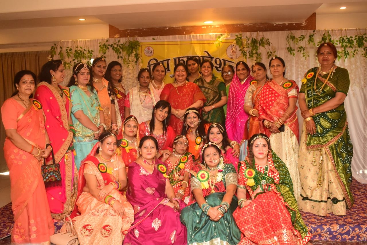 विप्र फाउंडेशन महिला प्रकोष्ठ दुर्ग ने किया सावन हरियाली तीज मिलन उत्सव का भव्य आयोजन विप्र फाउंडेशन महिला प्रकोष्ठ दुर्ग ने किया सावन हरियाली तीज मिलन उत्सव का भव्य आयोजन