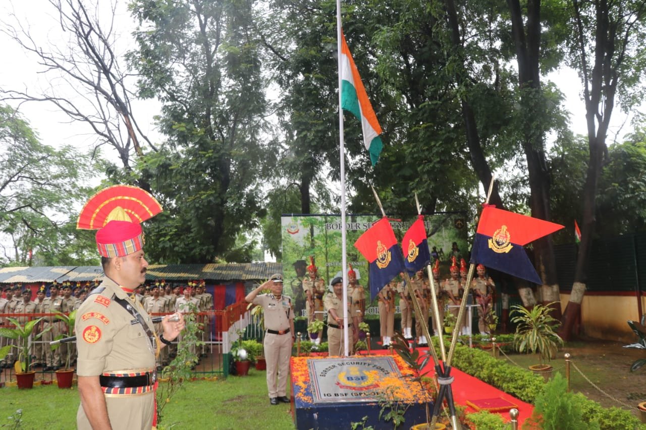 सीमा सुरक्षा बल ने बड़े हर्षोल्लास से मनाया 76 वाँ स्वतंत्रता दिवस