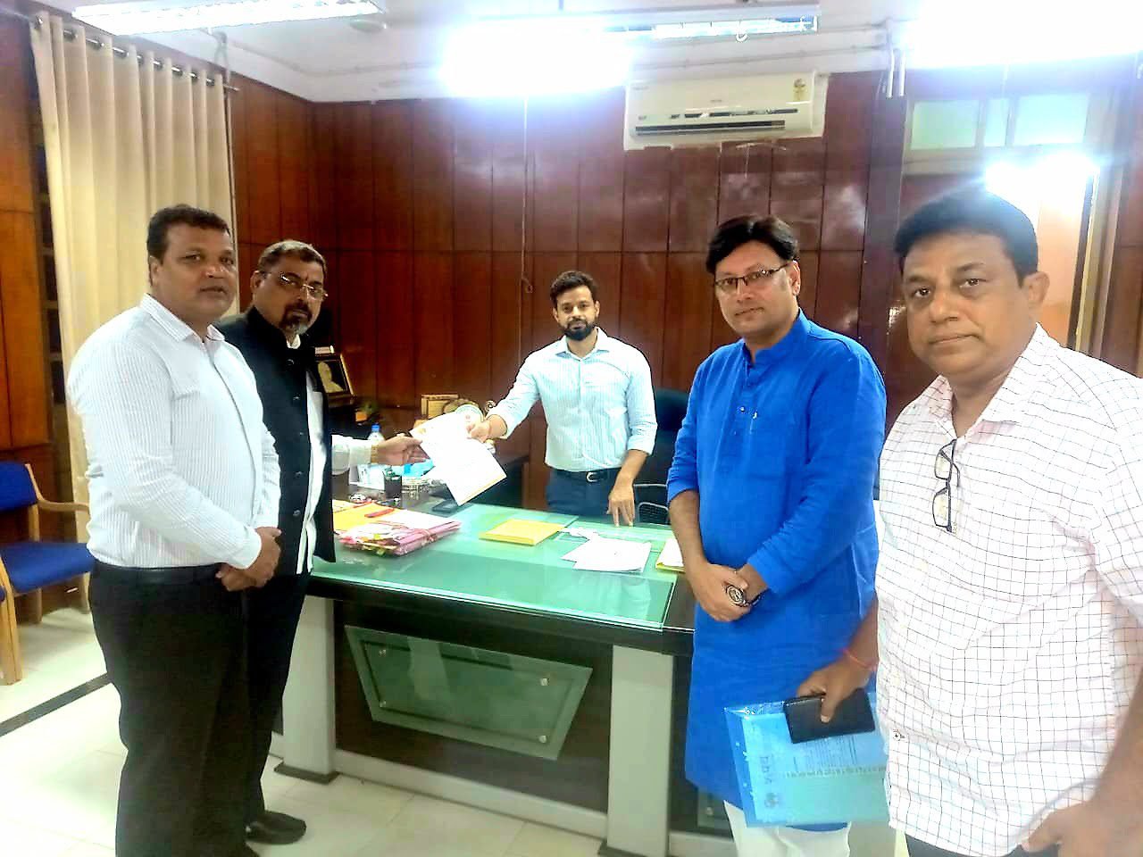 शपथ फाउंडेशन भिलाई की मुहिम राष्ट्रीय ध्वज सम्मान एवं संग्रह को जिलाधीश एवं पुलिस अधीक्षक दुर्ग जिले का मिला समर्थन