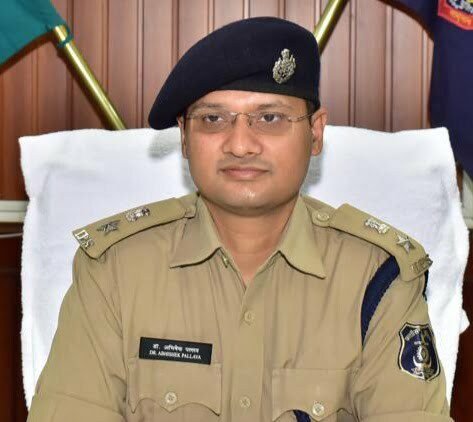 दुर्ग एसपी डॉक्टर  अभिषेक पल्लव सहित छत्तीसगढ़ के 27 अफसर को राष्ट्रीय पदक