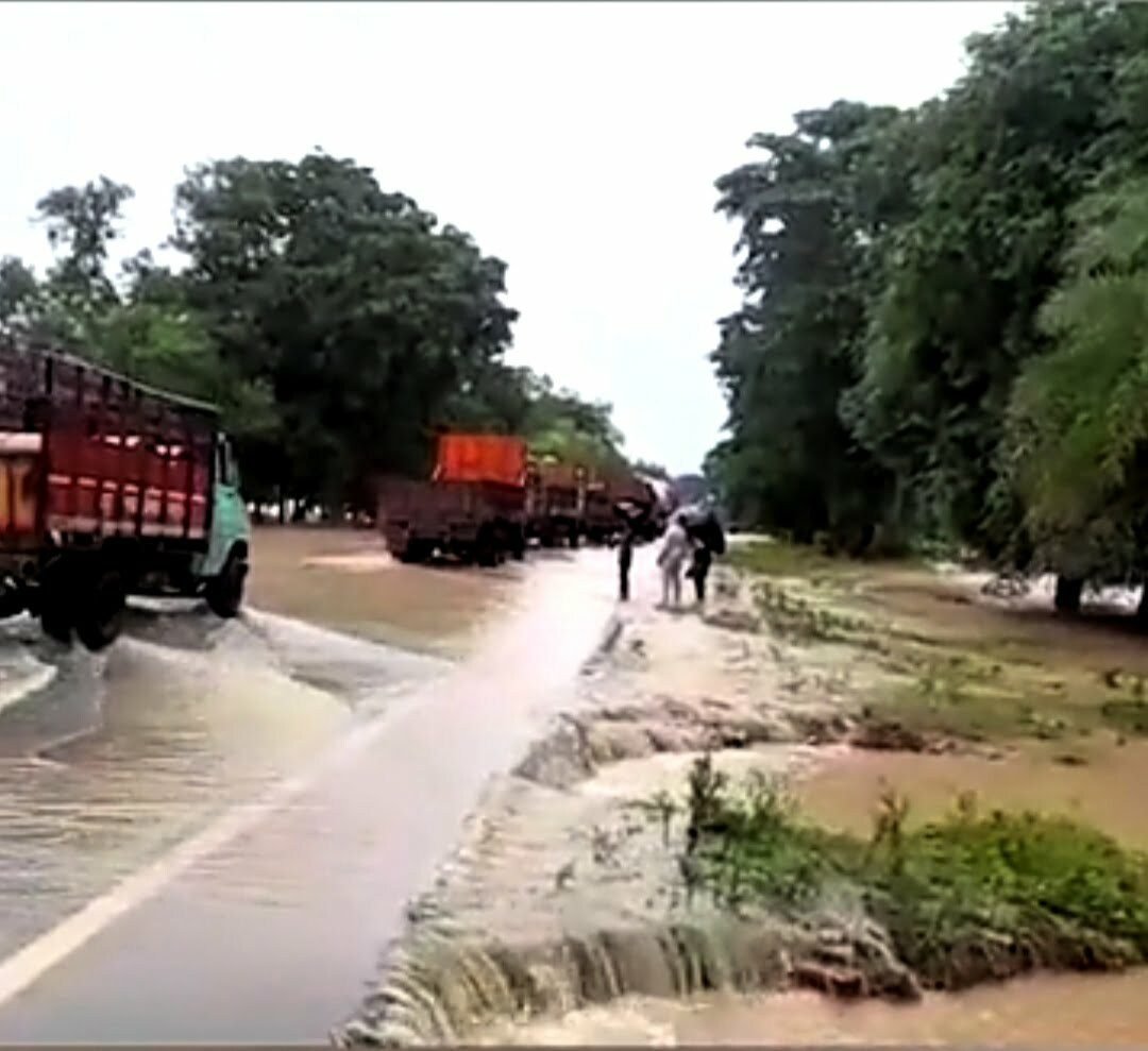 अति बारिश का मुख्य केंद्र बना मध्य छत्तीसगढ़, 24 घंटे भारी बारिश की चेतावनी के साथ मौसम विभाग ने जारी किया रेड अलर्ट,