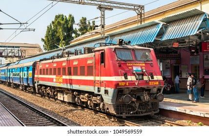 रेलवे ने यात्रियों को फिर दिया जोर का झटका, ठीक एक दिन पहले 34 ट्रेनें हुई रद्द, 9 जुलाई तक बढी़ समस्या
