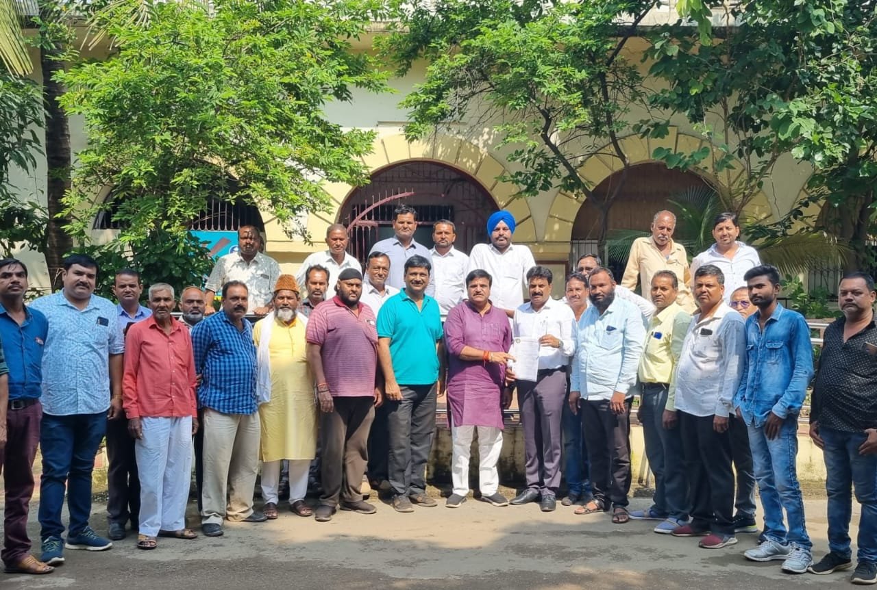 सिटी बसों का परिचालन रेलवे स्टेशन बस स्टैंड से 16 किलोमीटर की परिधि में किया जाए, महासंघ ने परिवहन मंत्री के समक्ष रखी मांग सिटी बसों का परिचालन रेलवे स्टेशन बस स्टैंड से 16 किलोमीटर की परिधि में किया जाए, महासंघ ने परिवहन मंत्री के समक्ष रखी मांग