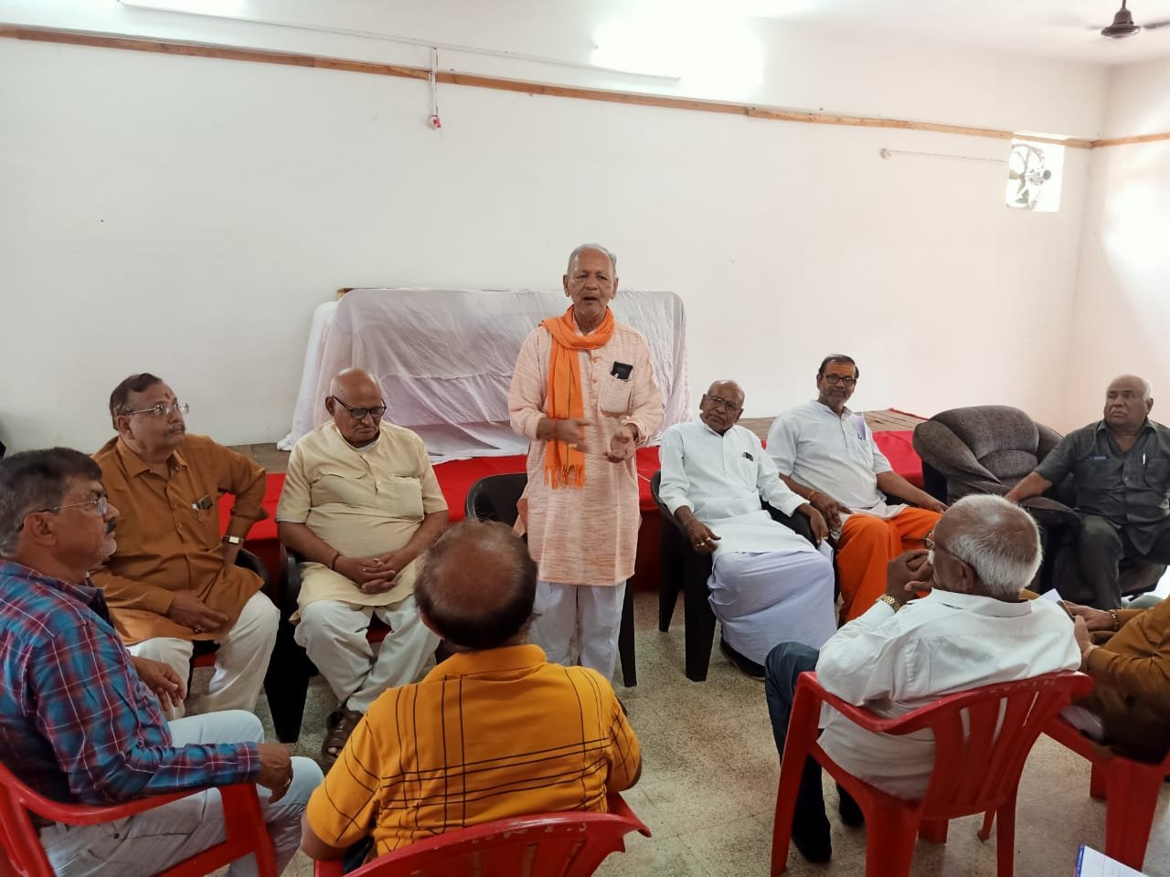 सरयू पारीण ब्राह्मण समाज की पत्रिका ब्रह्म प्रकाश वर्ष 2022 प्रकाशन के लिए समिति गठित